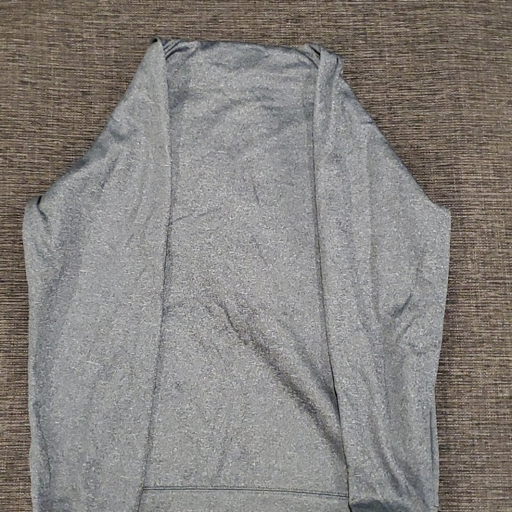 Men Reebok Sweater - Picture 4 of 4